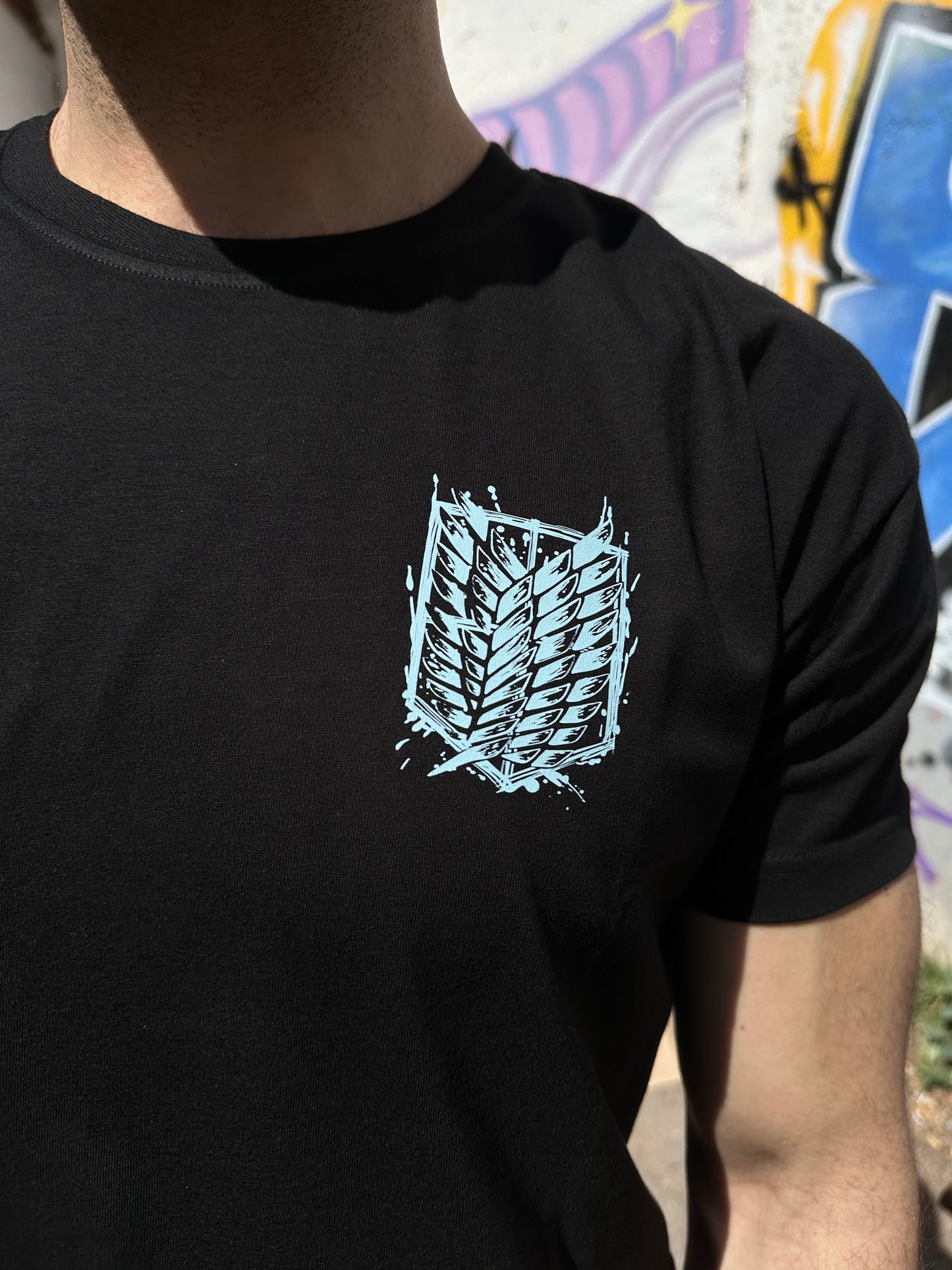 T-shirt attaque des titans eren