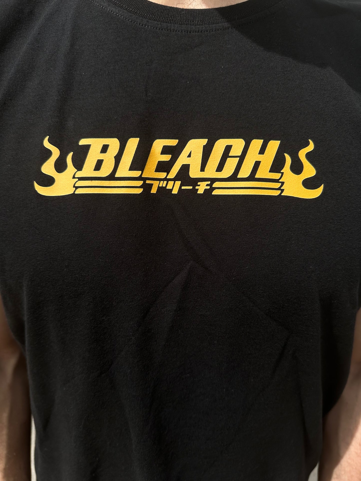 T-shirt bleach