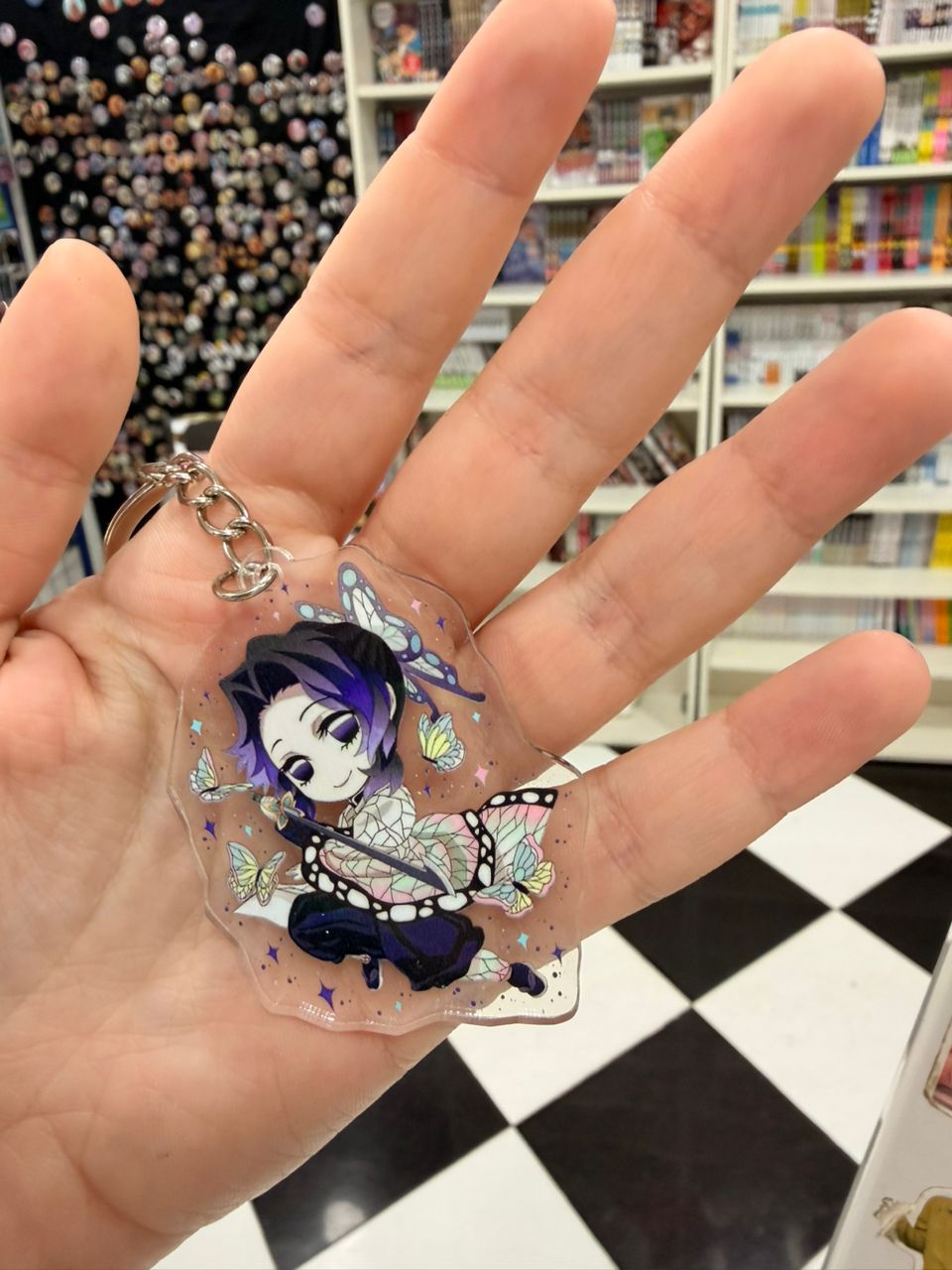 Porte cle demon slayer shinobu