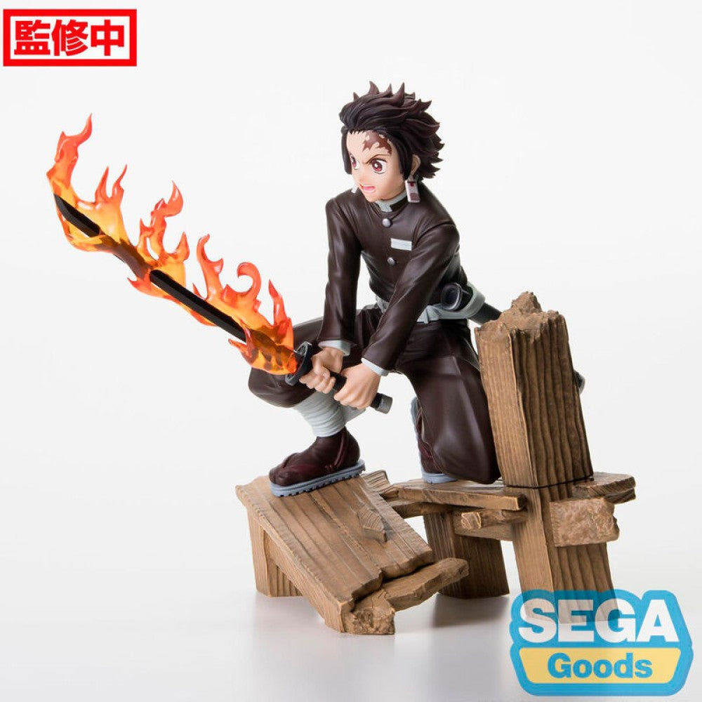 Demon Slayer -  Kamado Tanjiro SwordSmith Village Figure - Xrosslink - SEGA