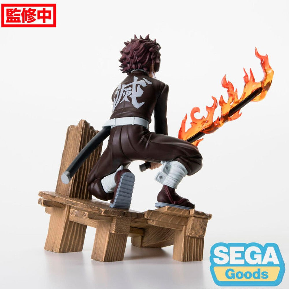 Demon Slayer -  Kamado Tanjiro SwordSmith Village Figure - Xrosslink - SEGA